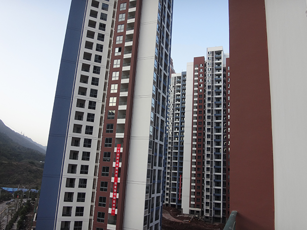 高層家用住宅陽(yáng)臺(tái)護(hù)欄圖片案例欣賞